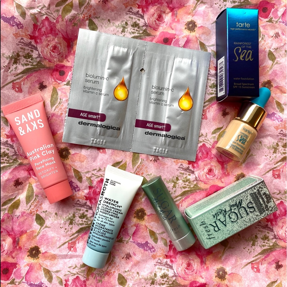 NWT  Beauty Bundle 💋